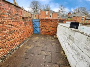 Photo 13- click for photo gallery